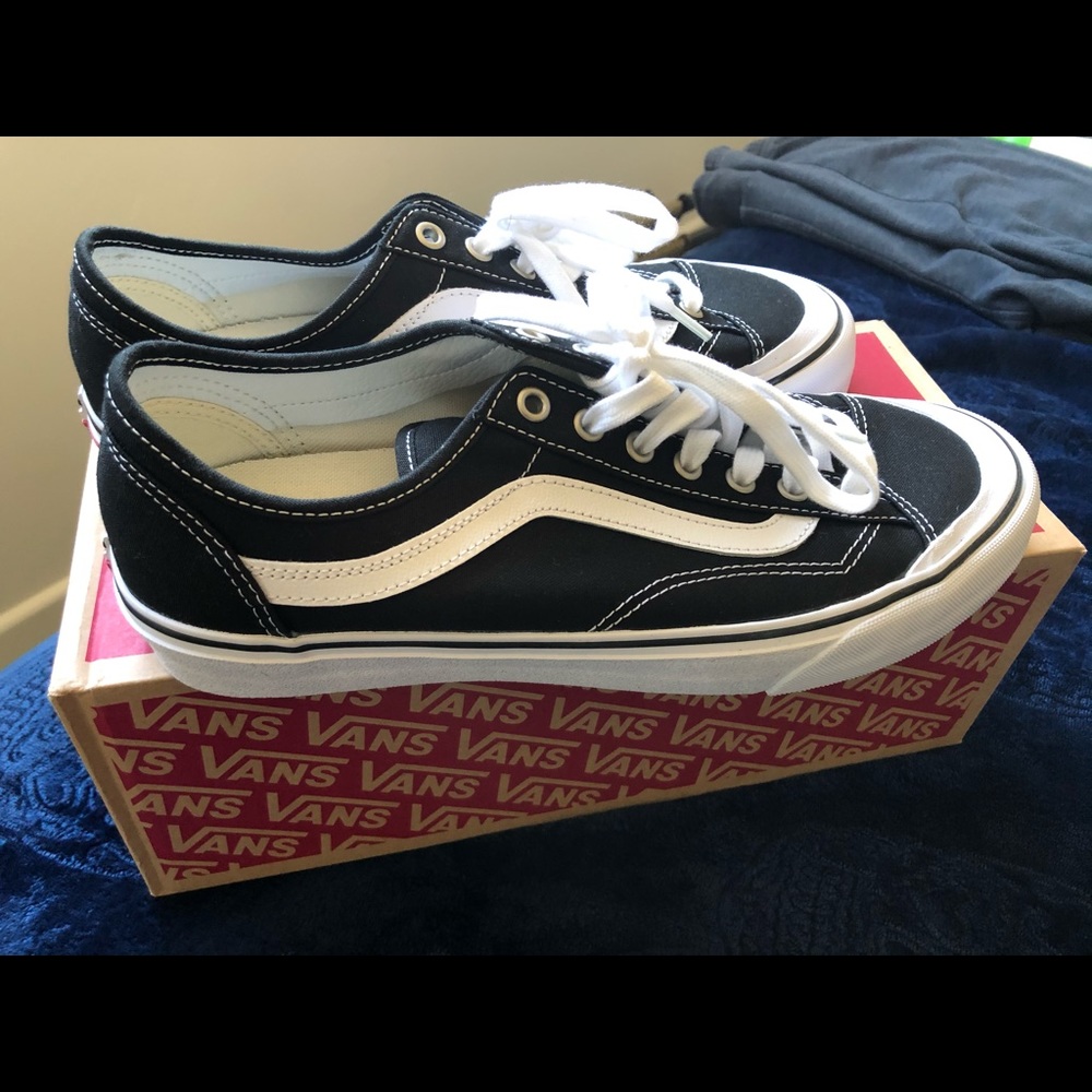 VANS Decon SF Mens Black/White size 9.5